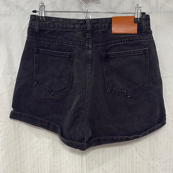 Princess Polly Black Jean Shorts - Picture 2 of 7